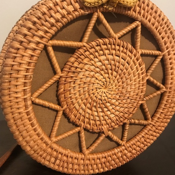 SALE Round Rattan Woven Crossbody Purse - Picture 2 of 6